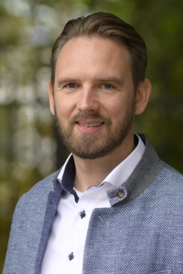 Herr Robert Erbert