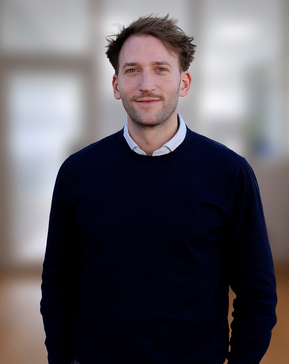 Herr Lukas Wiesinger