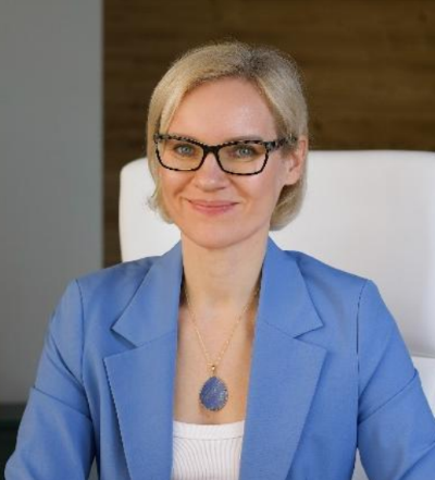 Frau Svetlana Franck